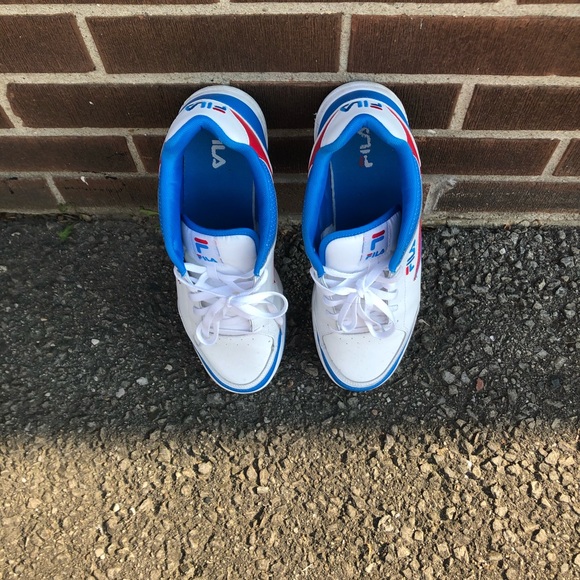 Fila, 12, red, blue, and white - Picture 3 of 6